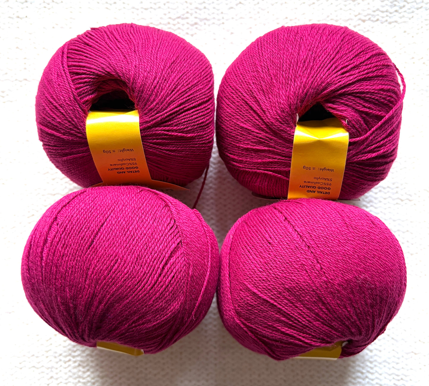 4 balls x 50g Cashmere yarn : 95% Cashmere + 5% Acrylic : 16 Raspberry