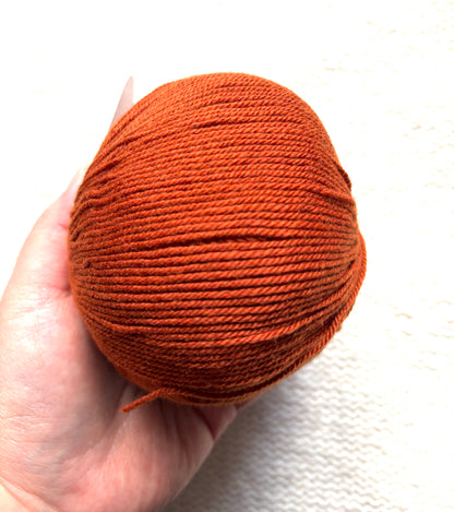 3 balls x 50g Cashmere yarn : 100% Cashmere : 18 Burnt Orange