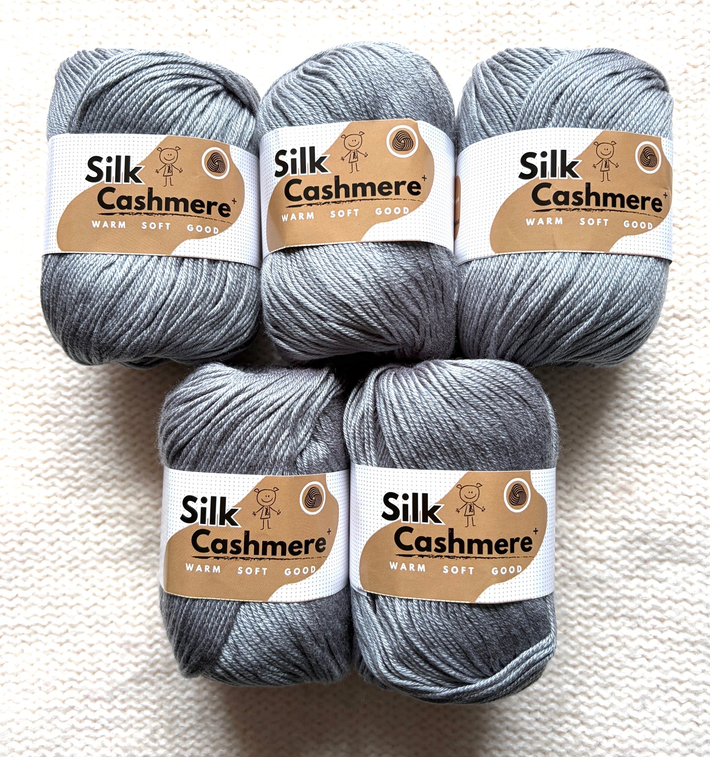 5 balls x 50g Cashmere Silk yarn : 60% Cashmere + 40% Silk : 37 Grey