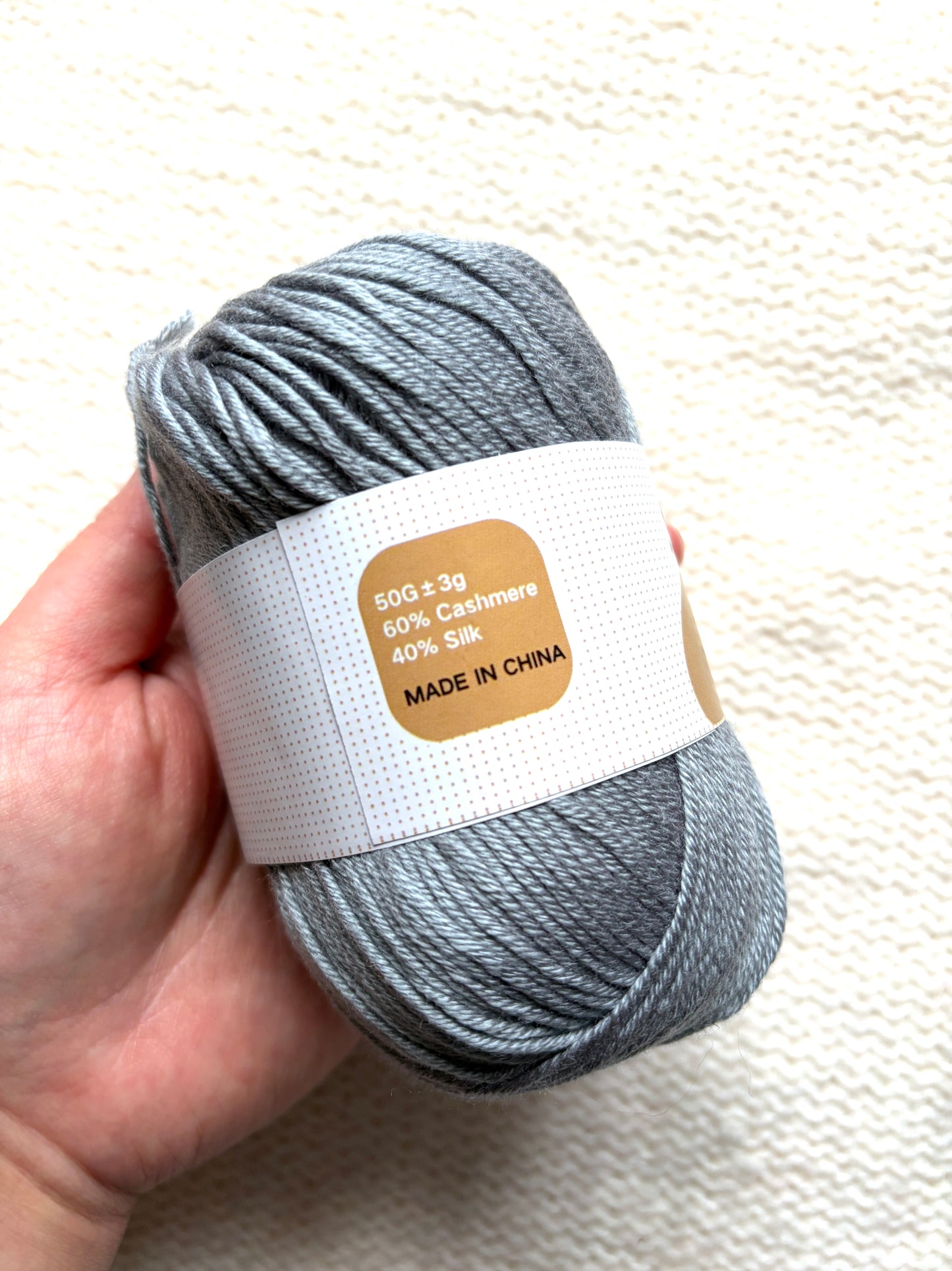 5 balls x 50g Cashmere Silk yarn : 60% Cashmere + 40% Silk : 37 Grey