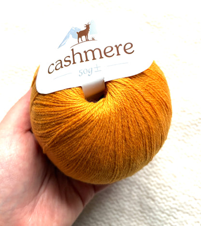 3 balls x 50g Cashmere yarn : 100% Cashmere : 09 Turmeric