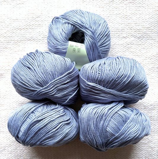 5 balls x 50g Cashmere Silk yarn : Cashmere + Silk + Bamboo fiber : 08 Slate Grey
