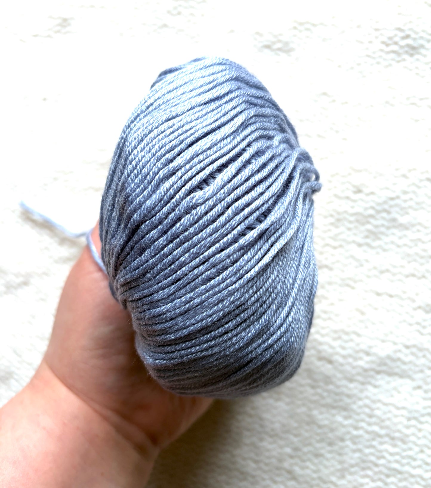 5 balls x 50g Cashmere Silk yarn : Cashmere + Silk + Bamboo fiber : 08 Slate Grey