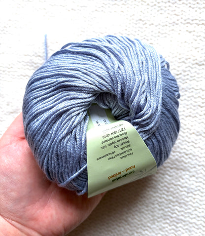 5 balls x 50g Cashmere Silk yarn : Cashmere + Silk + Bamboo fiber : 08 Slate Grey