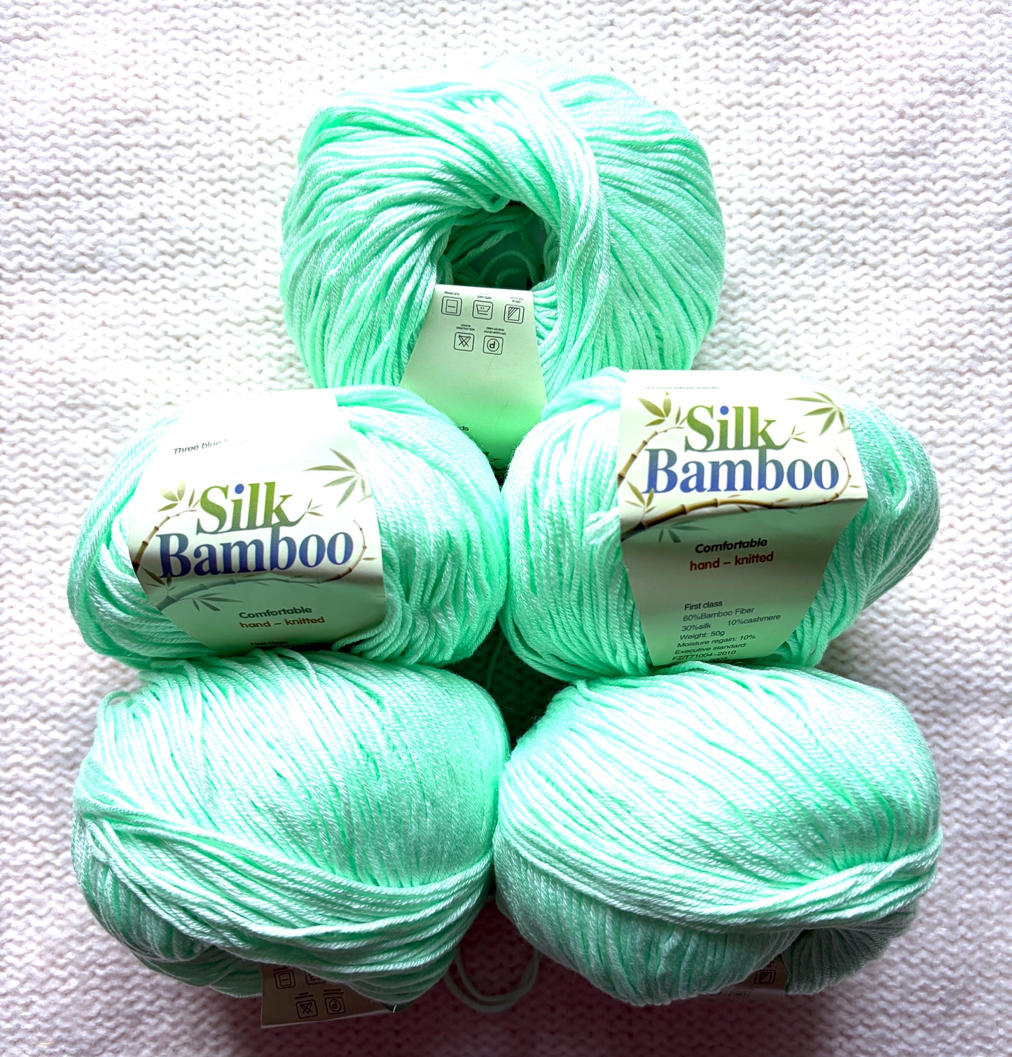 5 balls x 50g Cashmere Silk yarn : Cashmere + Silk + Bamboo fiber : 25 Neon Green