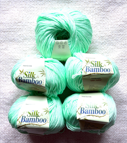 5 balls x 50g Cashmere Silk yarn : Cashmere + Silk + Bamboo fiber : 25 Neon Green