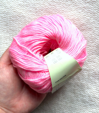 5 balls x 50g Cashmere Silk yarn : Cashmere + Silk + Bamboo fiber : 07 Neon Pink