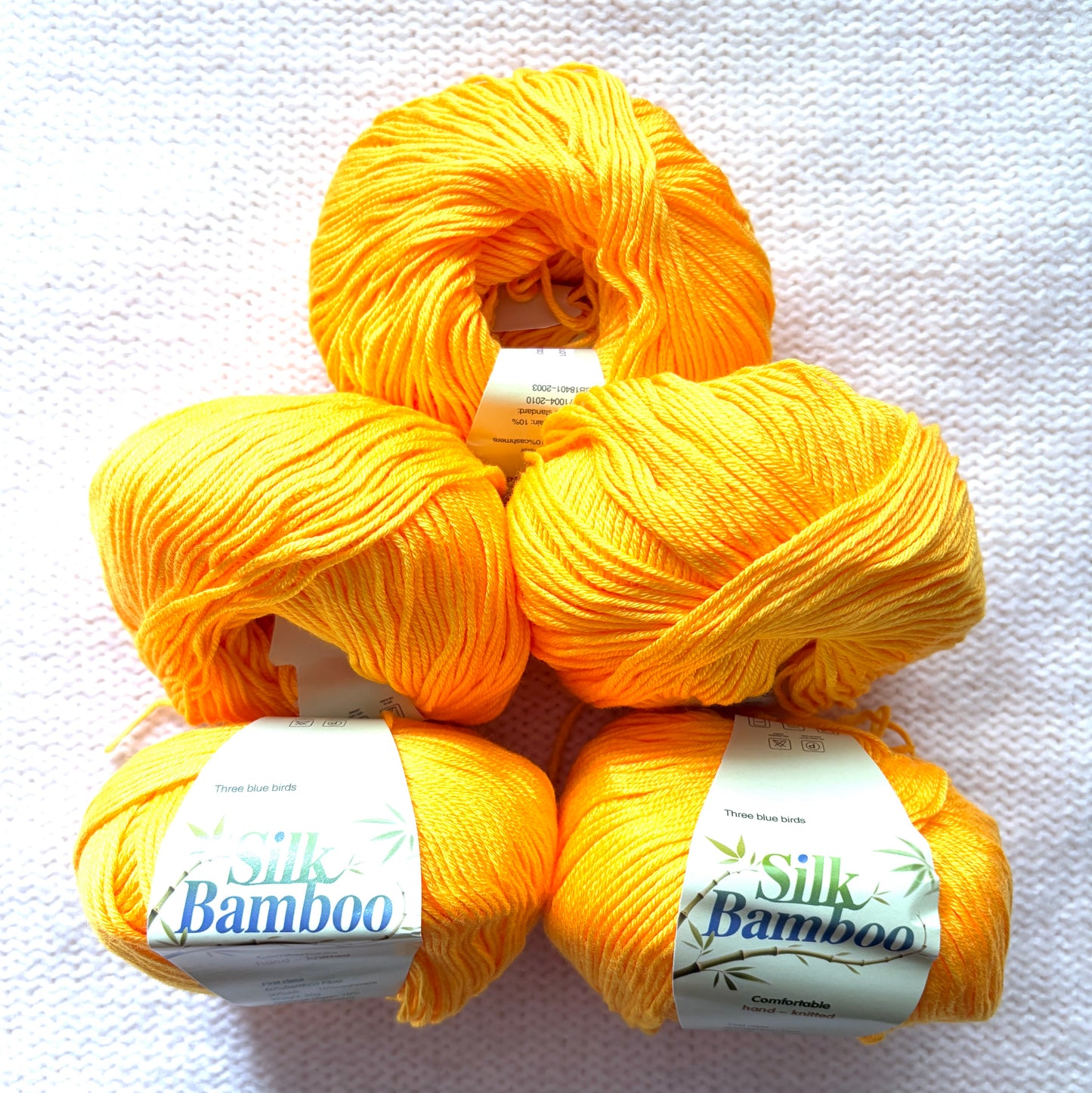 5 balls x 50g Cashmere Silk yarn : Cashmere + Silk + Bamboo fiber : 14 Marigold