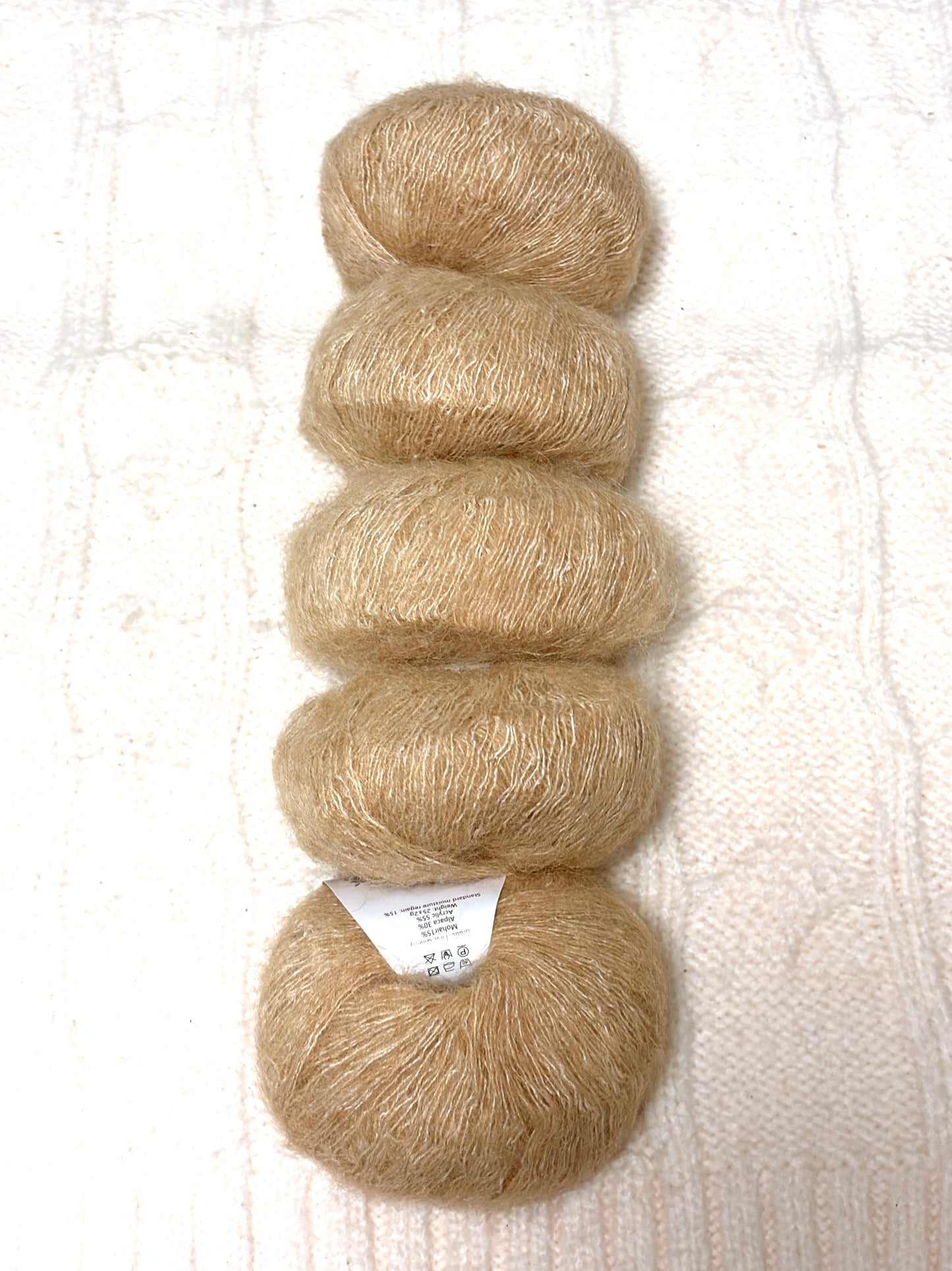 5 balls x 25g Alpaca Mohair yarn : Mohair + Alpaca + Acrylic : 08 Caramel