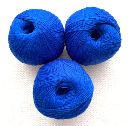 3 balls x 50g Cashmere yarn : 100% Cashmere : 15 Royal Blue