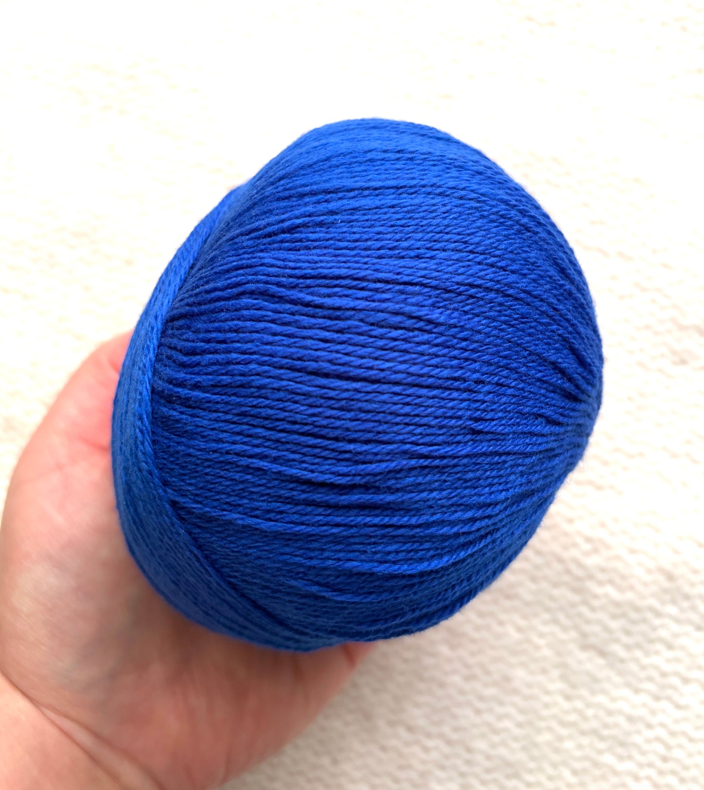 3 balls x 50g Cashmere yarn : 100% Cashmere : 15 Royal Blue
