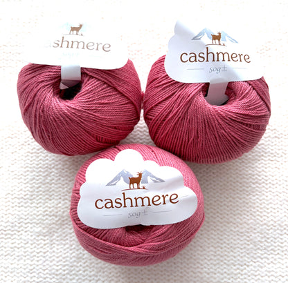 3 balls x 50g Cashmere yarn : 100% Cashmere : 25 Rose Red