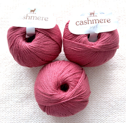 3 balls x 50g Cashmere yarn : 100% Cashmere : 25 Rose Red