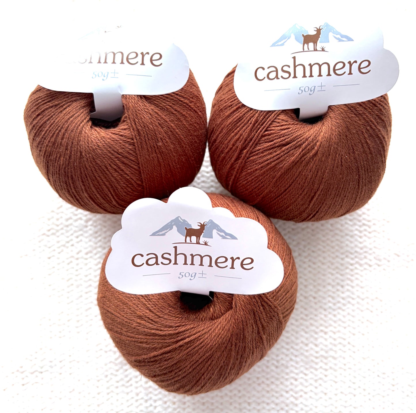 3 balls x 50g Cashmere yarn : 100% Cashmere : 19 Russet Brown