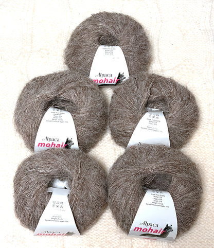 5 balls x 25g Alpaca Mohair yarn : Mohair + Alpaca + Acrylic : 10 Brown