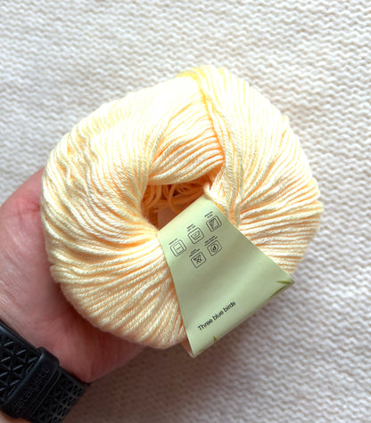 5 balls x 50g Cashmere Silk yarn : Cashmere + Silk + Bamboo fiber : 04 Buttercream