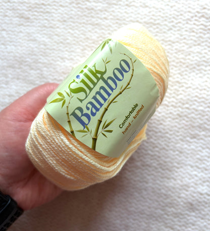 5 balls x 50g Cashmere Silk yarn : Cashmere + Silk + Bamboo fiber : 04 Buttercream