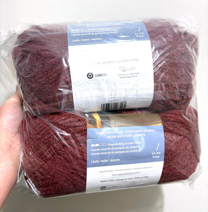 2 Balls x 255g Bernat Bounce Back Yarn Bulky Yarn : Merlot