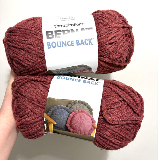 2 Balls x 255g Bernat Bounce Back Yarn Bulky Yarn : Merlot