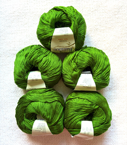 5 balls x 50g Cashmere Silk yarn : Cashmere + Silk + Bamboo fiber : 09 Sap Green