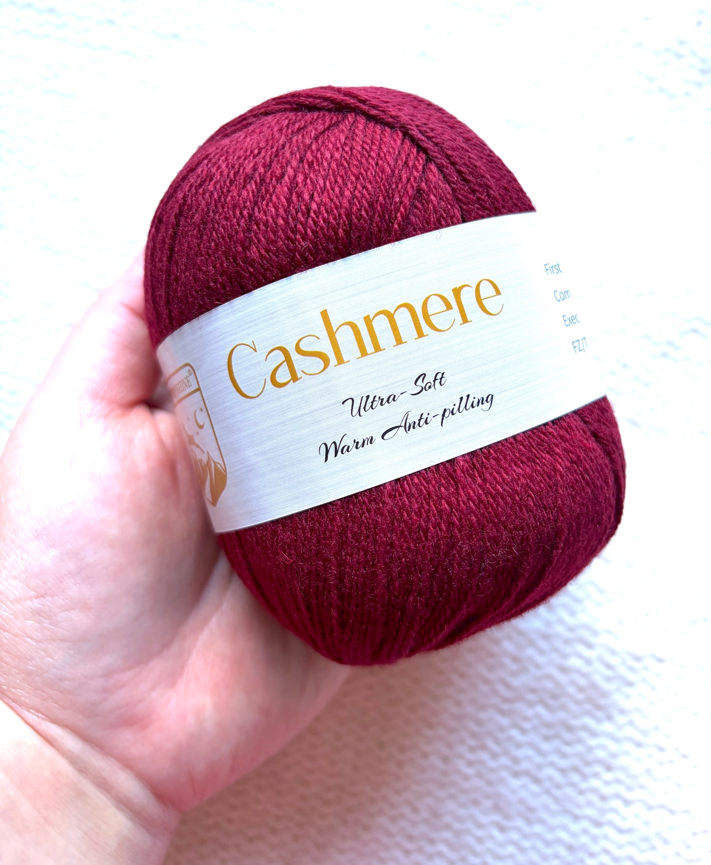 3 balls x 50g Cashmere Ultra Soft Yarn : 80% Cashmere : 12 Red Wine