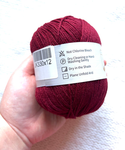 3 balls x 50g Cashmere Ultra Soft Yarn : 80% Cashmere : 12 Red Wine
