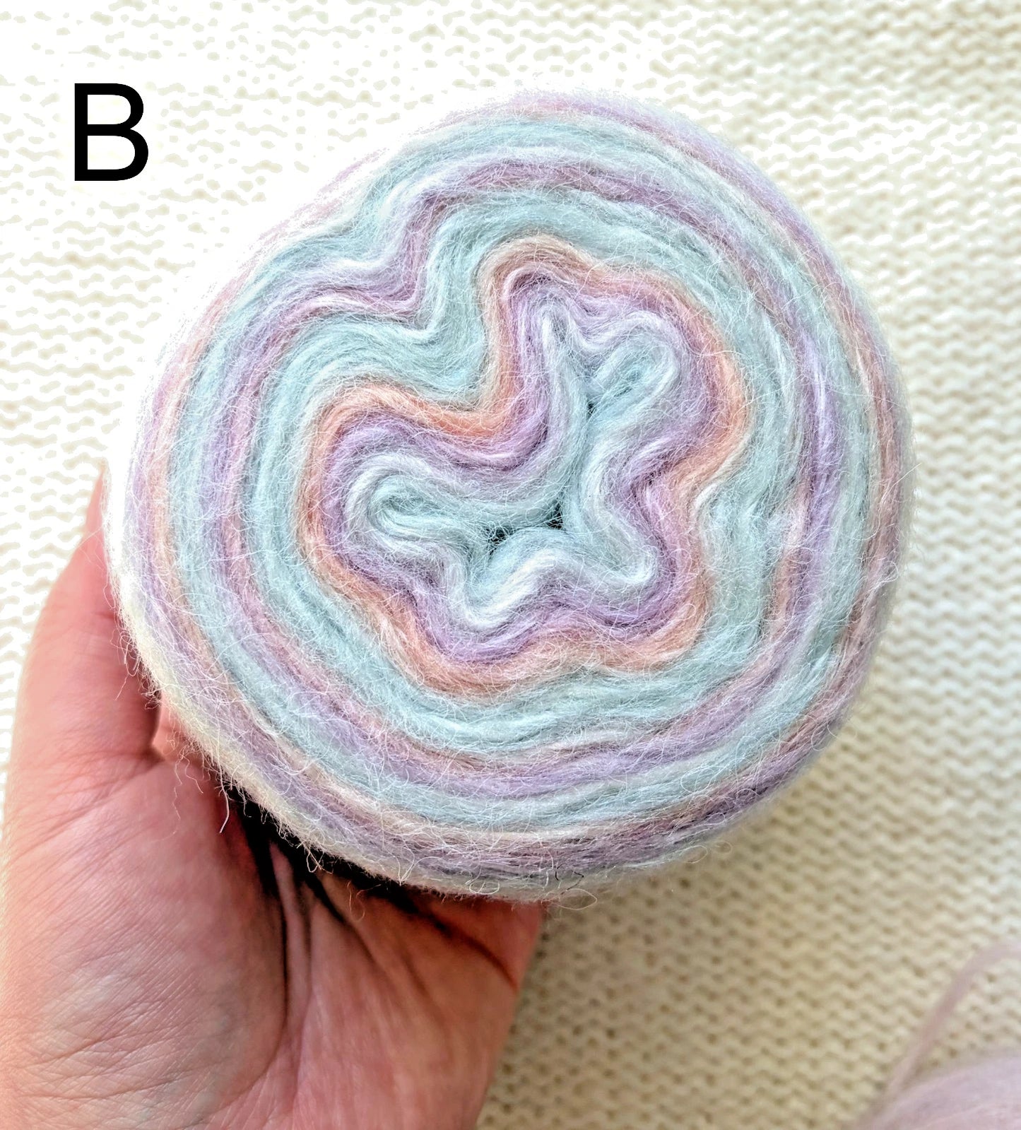 1 cake x 100g Ombre Mohair Blend Yarn : 16 Cotton Candy