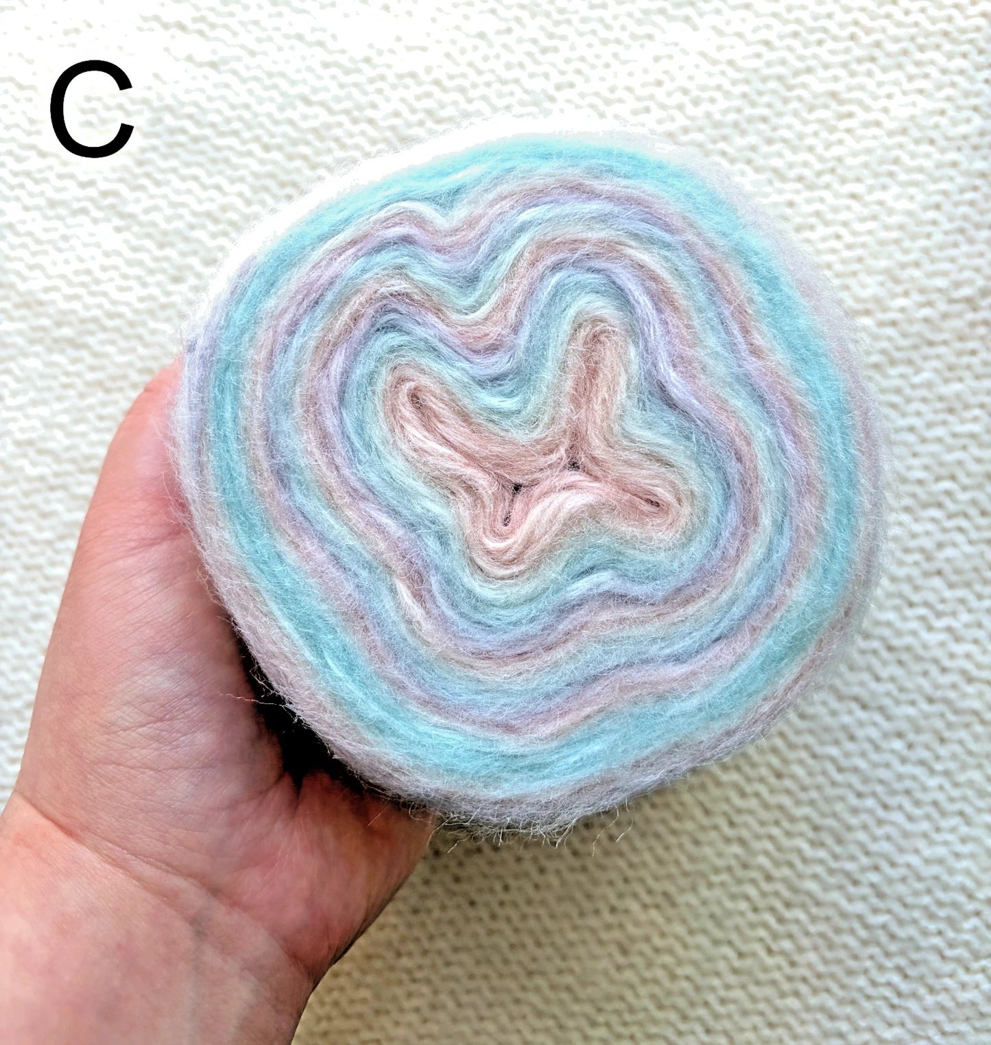 1 cake x 100g Ombre Mohair Blend Yarn : 16 Cotton Candy
